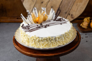 Kohupiima-vaarikatort "Romanss" 1,5 kg