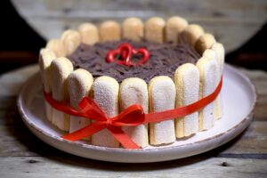 Karamelli-Iirise toorjuustutort 1,1 kg